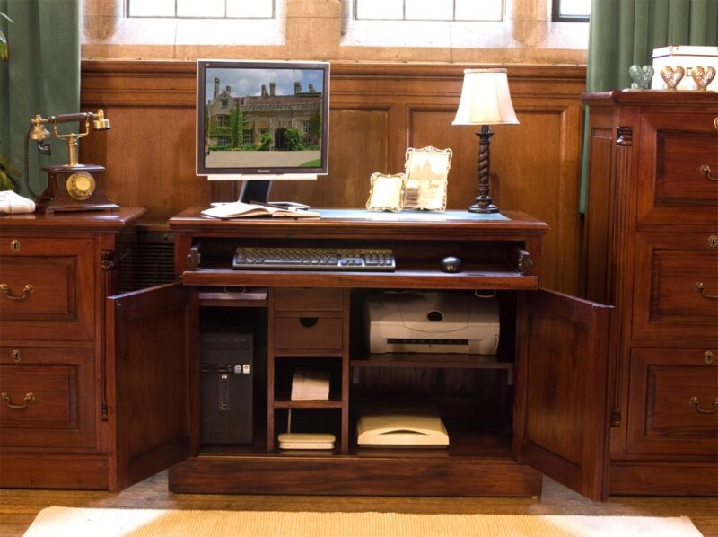 Baumhaus La Roque Hidden Home Office The Home and Office Stores